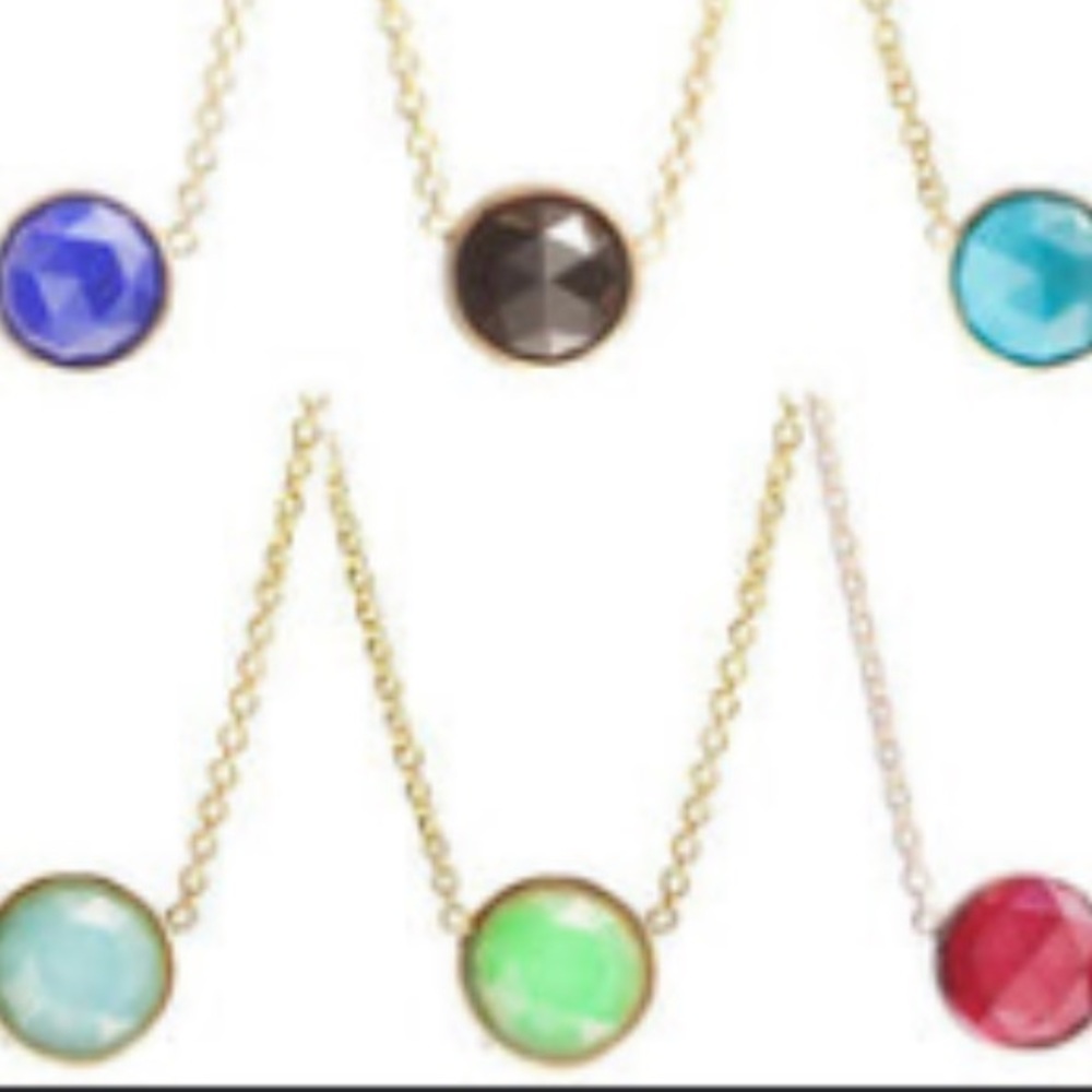 NWOT Ariel Gordon Rose Cut Stone Necklace in Chrysoprase